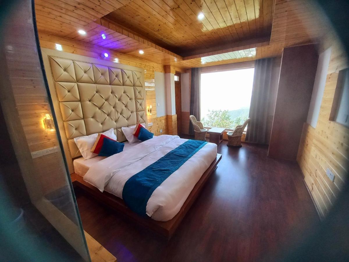 Humble Holiday Inn Kufri Simla Bagian luar foto