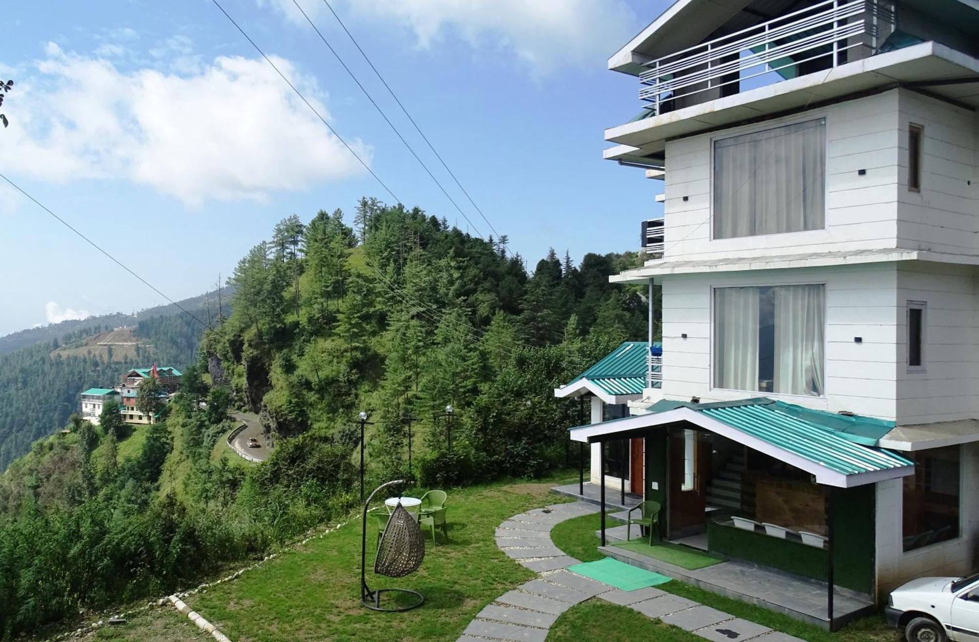 Humble Holiday Inn Kufri Simla Bagian luar foto