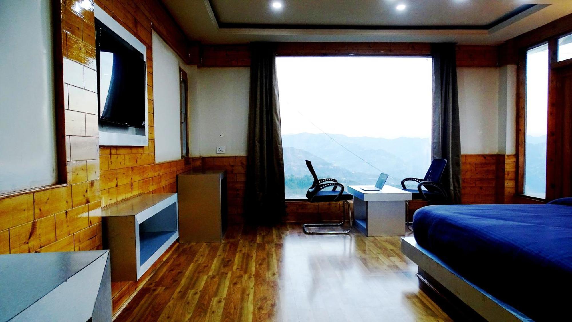 Humble Holiday Inn Kufri Simla Bagian luar foto